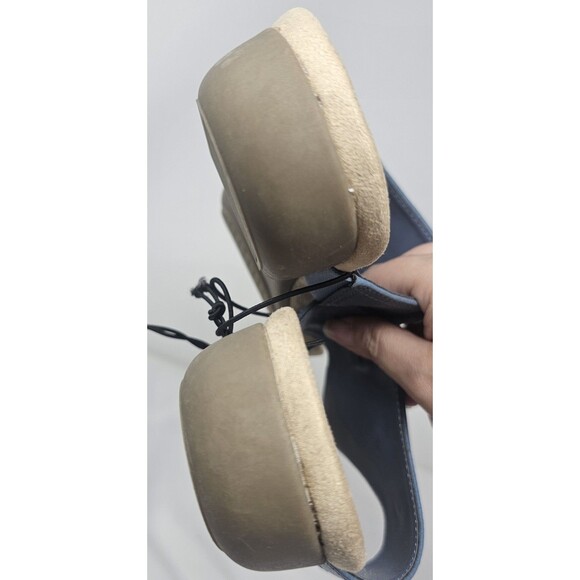 St John's Bay Women's Zion T-Strap Casual Sandal Size 12M Blue Faux Leather NWOT - Picture 8 of 11